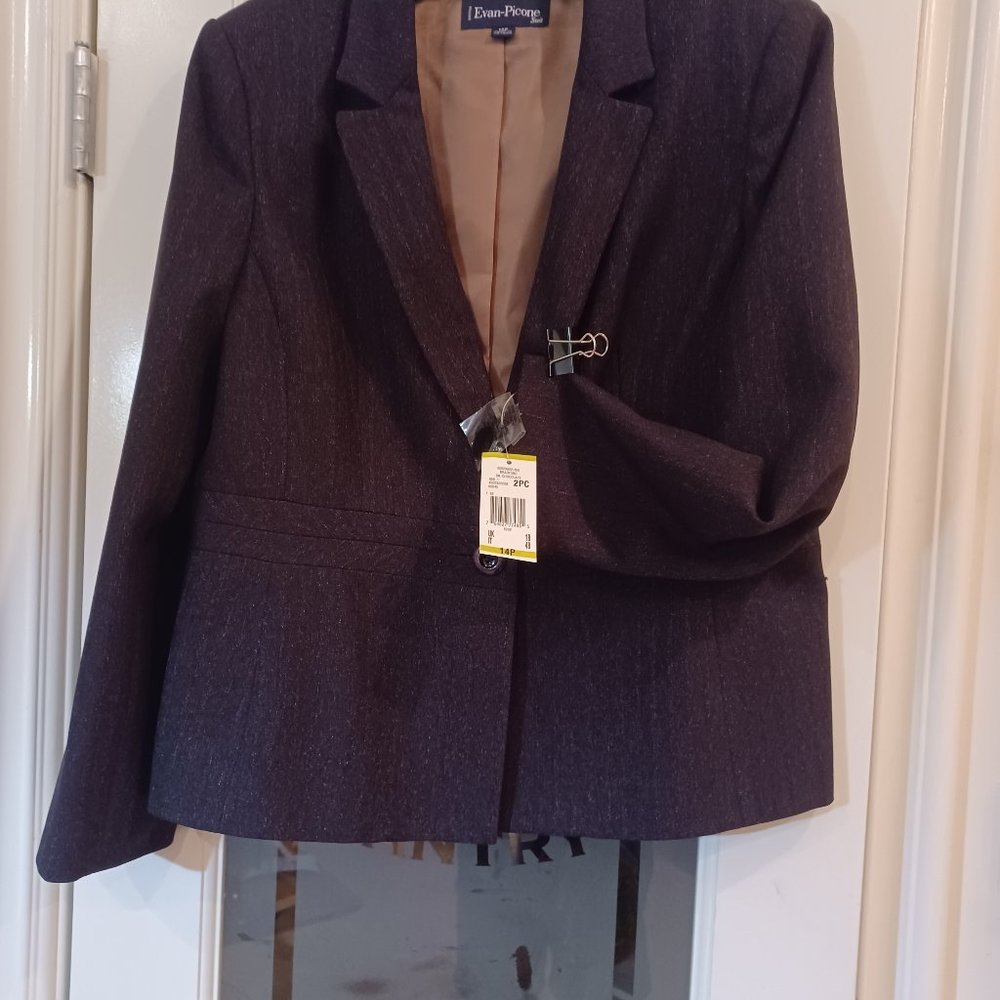 Evan Picones Lady pants Suit Size 14p Dark Chocolate.